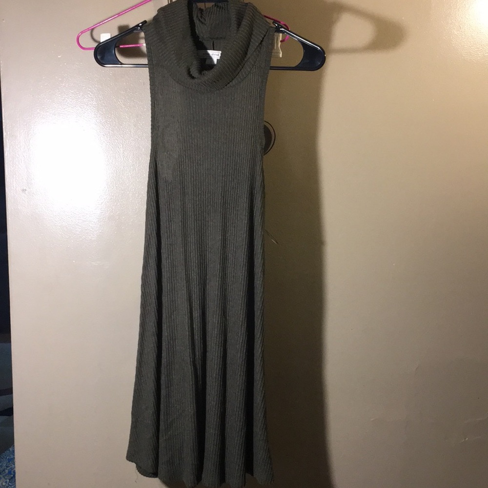 Adam Levine dress